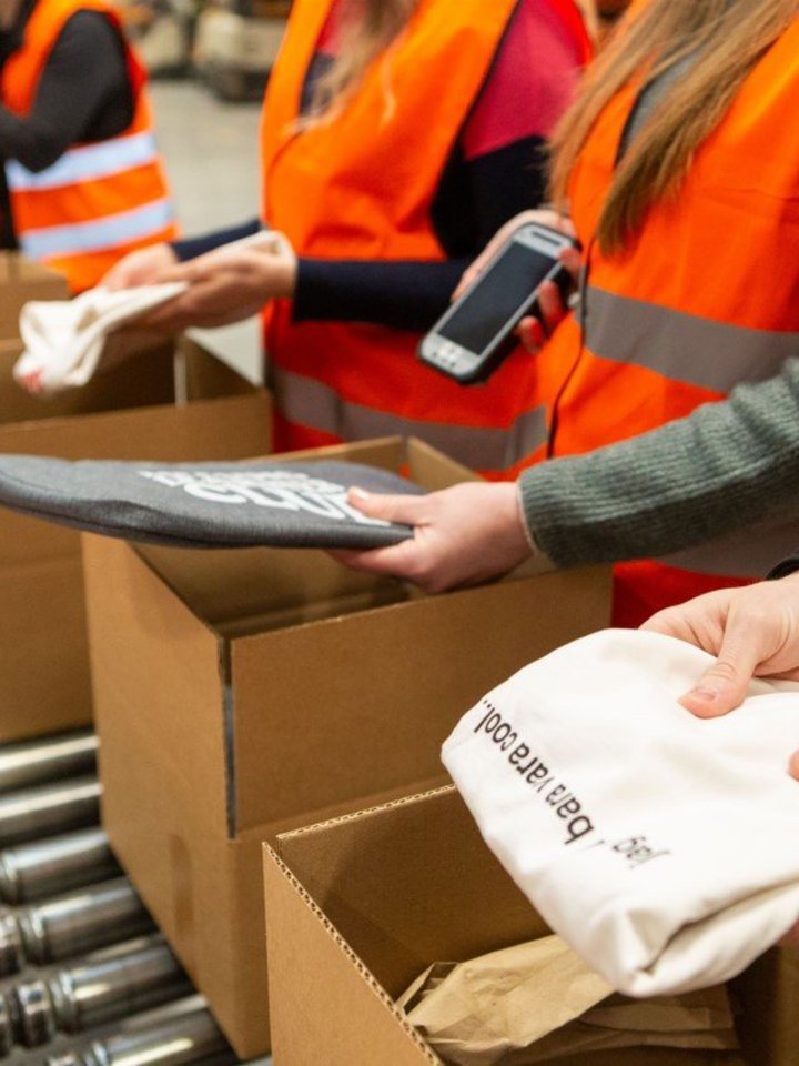worker scanning items for an ecommerce order