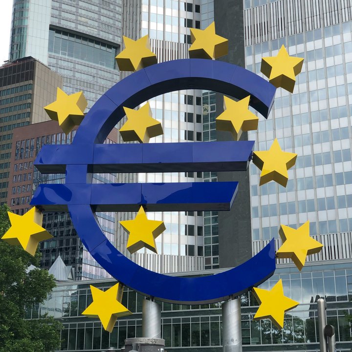 Euro sign